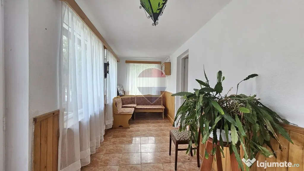 Casă individuală | 4 camere | Teren 4840 mp | Sohodol | Bran - Sohodol (Brasov)
