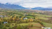 Teren 1,500mp Zarnesti zona Tohanita, priveliste deosebita, intre case 