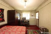 Casa cu teren de 1.200 mp si livada–Badesti, comuna Pietrosani, Arges