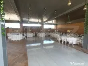 Pensiune cu 2 sali de evenimente, teren 6573 mp, zona Suceav