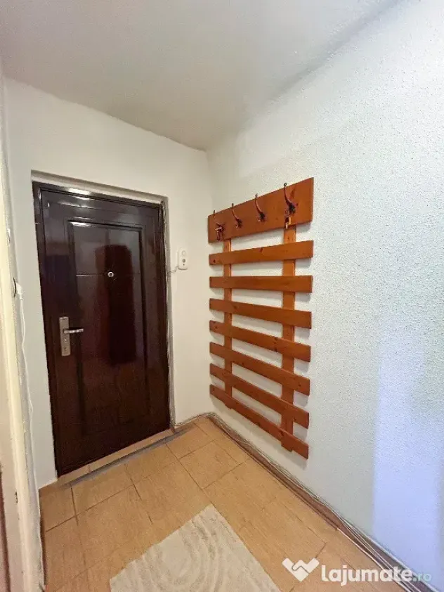 GARSONIERĂ ROVINE | SPATIOASA 37MP - ETAJ 2 | ZONA FOARTE LINISTITA - Craiova (Dolj)