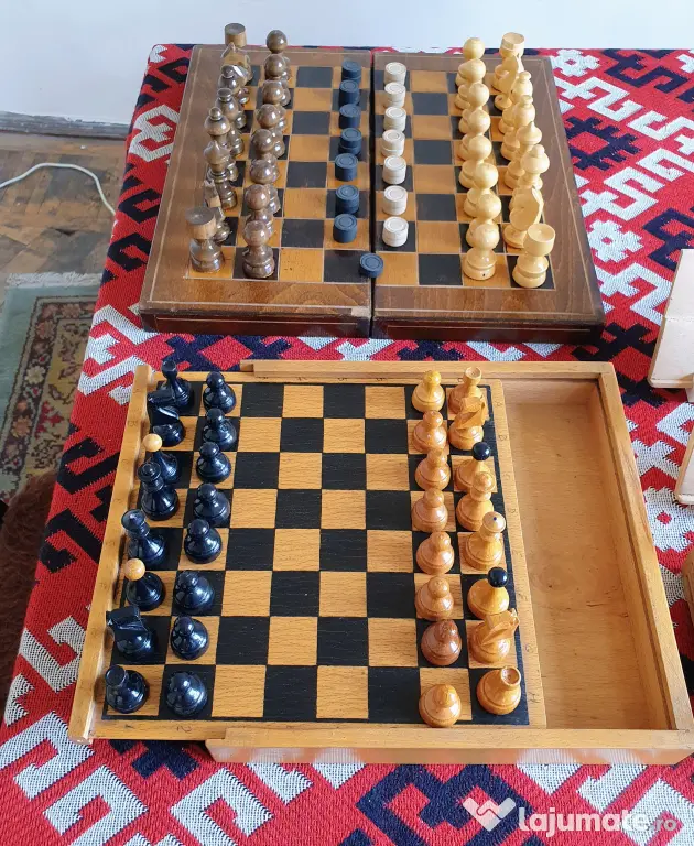 Jocuri Vintage -Șah, Table, Remi