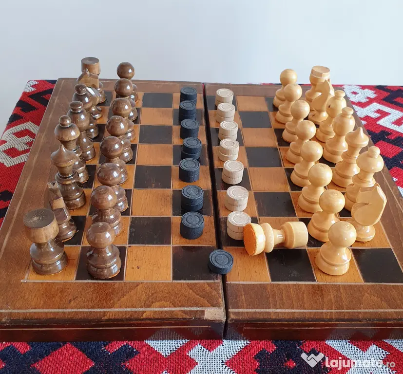 Jocuri Vintage -Șah, Table, Remi