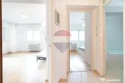 Inchiriere 2 camere Carol x Moșilor, poziție excelentă, ideal birou 