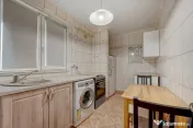 Apartament 2 camere Eroii Revolutiei, Sura Mare, decomandat 
