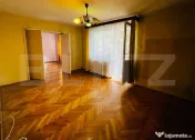 Apartament 3 camere, etaj intermediar, zona Dâmbu
