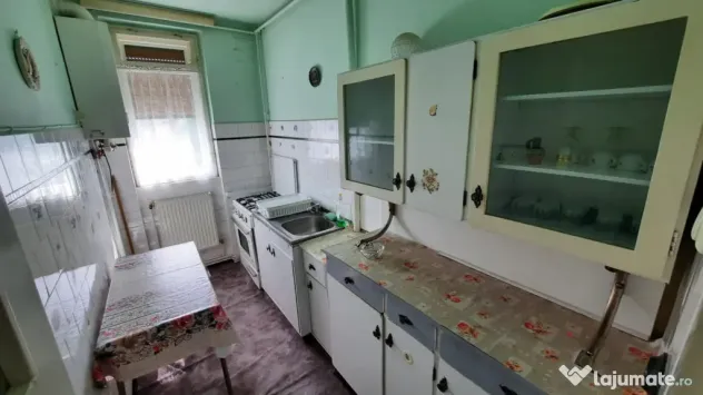 Apartament semidecomandat 2 camere | Rahovei - Sibiu (Sibiu)