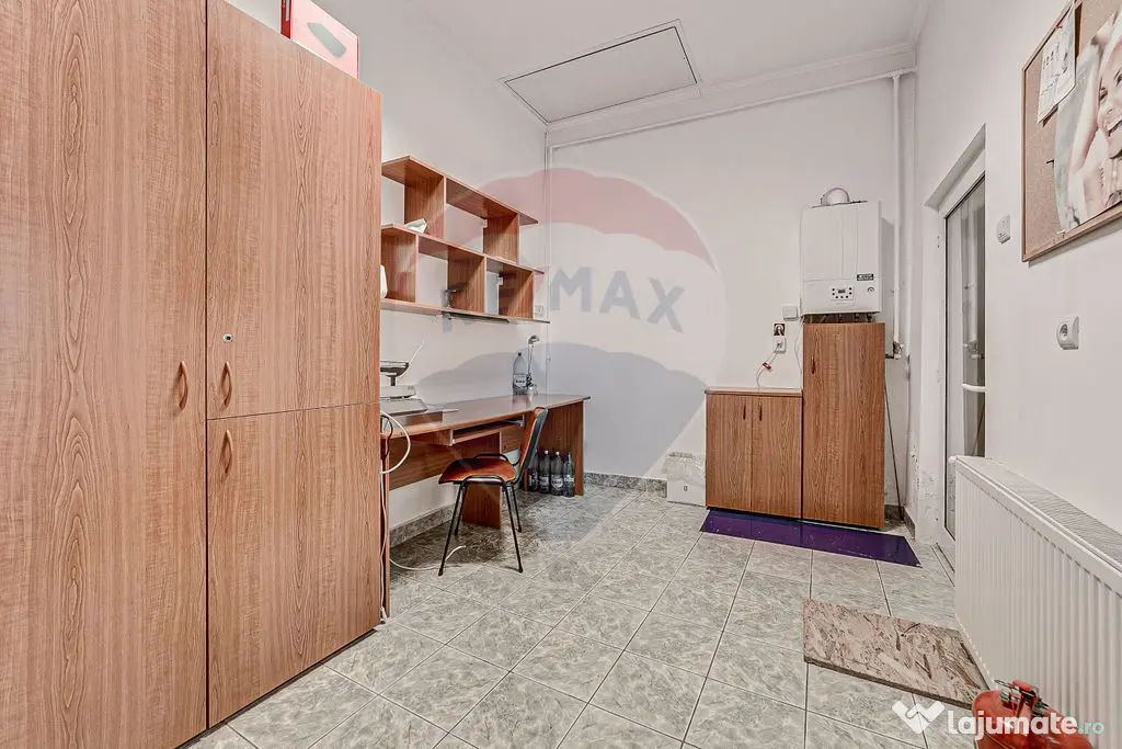 Cabinet stomatologic funcțional de închiriat zona Intim Arad - Arad (Arad)