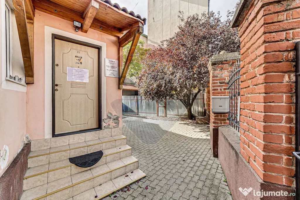 Cabinet stomatologic funcțional de închiriat zona Intim Arad - Arad (Arad)