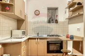 Apartament o cameră de închiriat zona Ultracentral-B-dul DECEBAL 