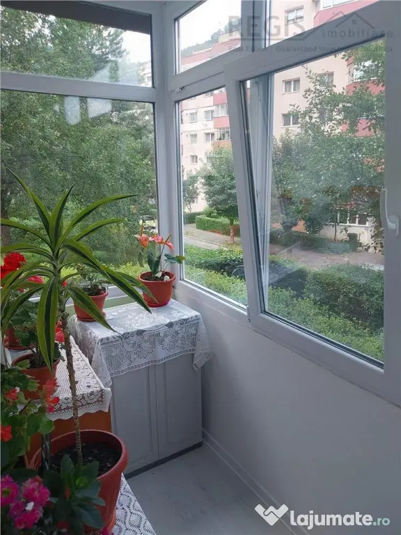 Apartament 2 camere decomandat, cu balcon si boxa-Racadau - Brasov (Brasov)