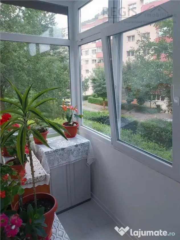 Apartament 2 camere decomandat, cu balcon si boxa-Racadau - Brasov (Brasov)