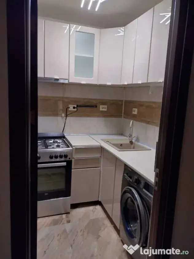 Vând apartament 3 camere in Craiova Craiovita Noua - Craiova (Dolj)