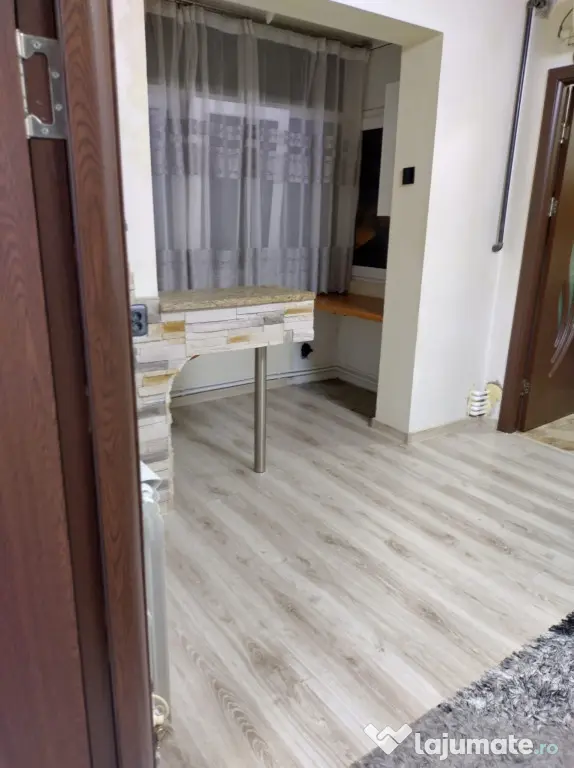 Vând apartament 3 camere in Craiova Craiovita Noua - Craiova (Dolj)