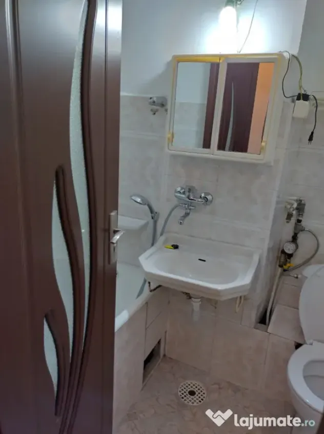 Vând apartament 3 camere in Craiova Craiovita Noua - Craiova (Dolj)