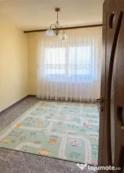 Apartament 3 camere zona ASTRA 