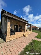 Casă individuală 205 mp utili teren 11 ari langa Baia Mare