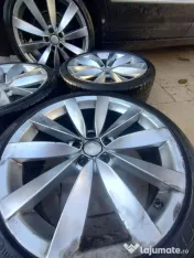 Vand Jante aluminiu originale 19  Volkswagen cu anvelope 