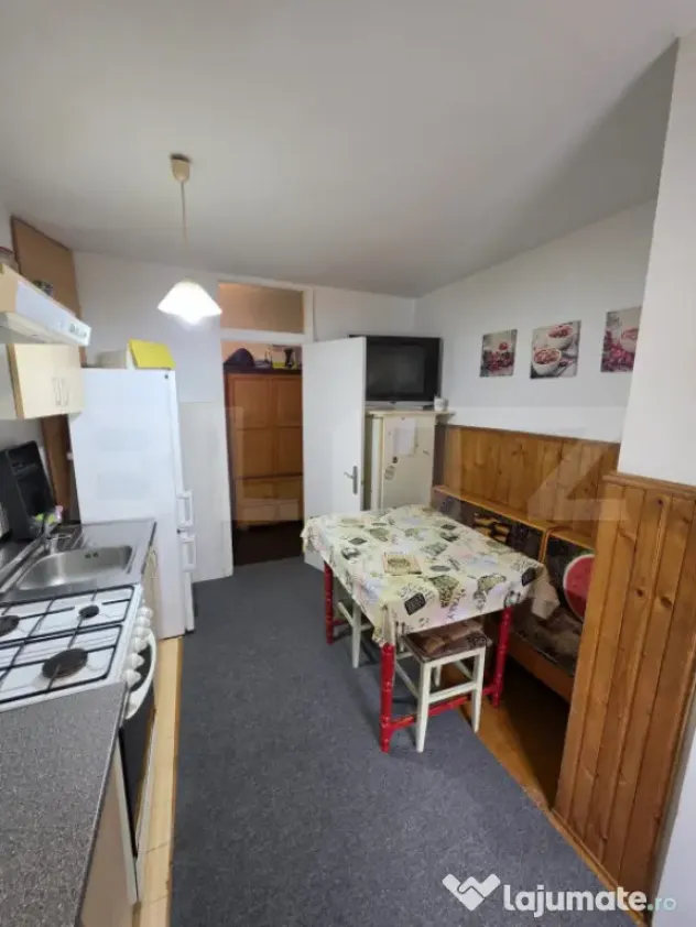 3 camere decomandate, 67 mp, parcare, zona Spitalului de Rec - Cluj-Napoca (Cluj)