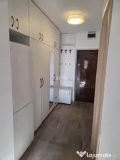 Muncii metrou Apostol mărgărit etaj 2
