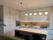 Apartament 3 camere la cheie, 60 mp + balcon, zona IRIS