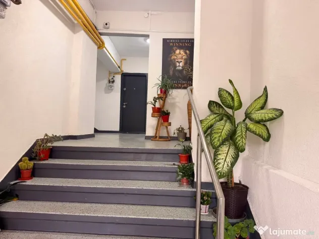 4 camere ultracentral modernizat-living openspace - Galati (Galati)