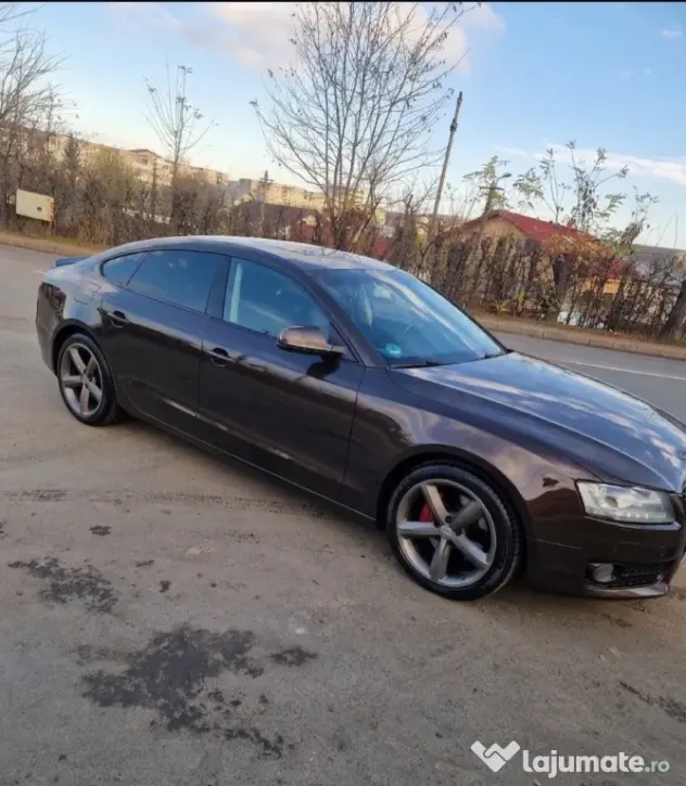 Vand Audi A5 2011