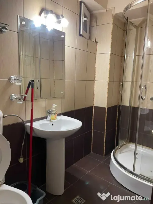 Brancoveanu cimpoierilor etaj 3 - Bucuresti (Bucuresti-Ilfov)