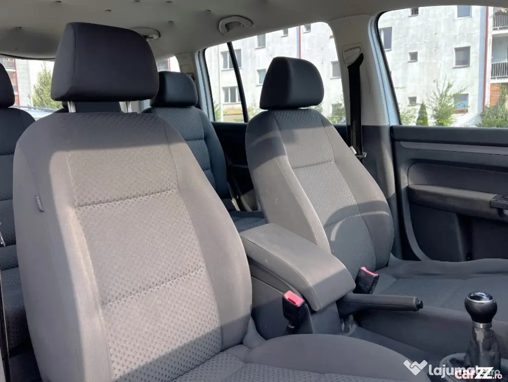 Volkswagen Touran 1.9 TDI - Sibiu (Sibiu)