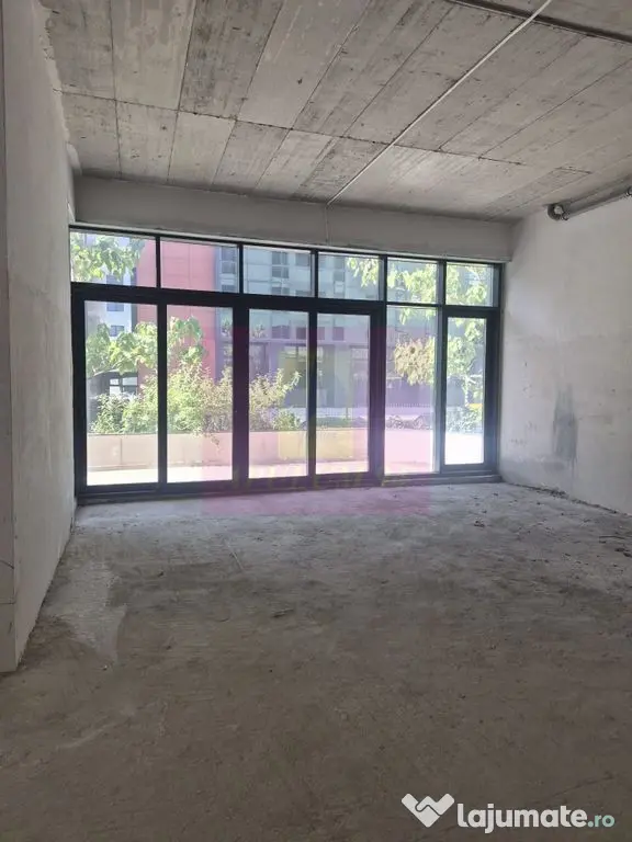 Spațiu comercial de închiriat în Pipera | 271 mp | 6 locuri de parcare - Voluntari (Bucuresti-Ilfov)