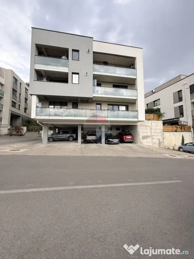 Apartament cu 2 camere de vânzare cu gradina proprie si parcare - Floresti (Cluj)