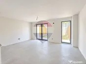 Apartament cu 2 camere de vânzare cu gradina proprie si parcare 