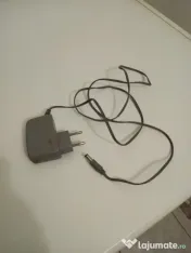 Alimentator router wireless 