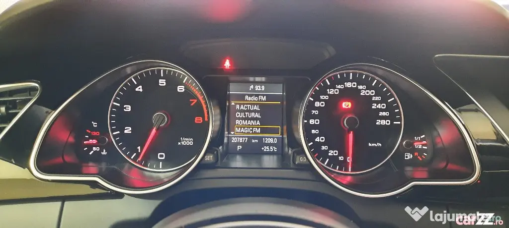 Audi A5 Coupe 1.8 TFSI (cod motor CJEE - gen 3) | Black Edition | Full Istoric - Ploiesti (Prahova)
