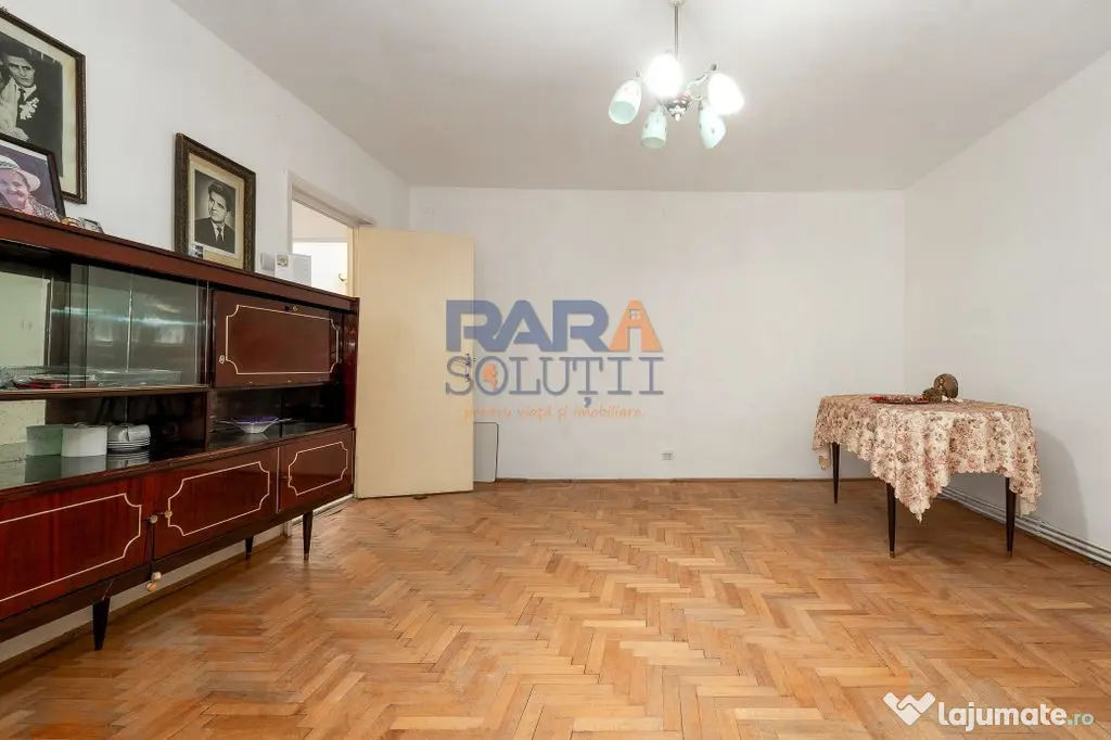 3 camere, etaj 1, lângă Primărie - Roman (Neamt)