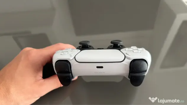 PS5 Slim 1TB Disc + Controller + 2 Jocuri | Stare Perfectă