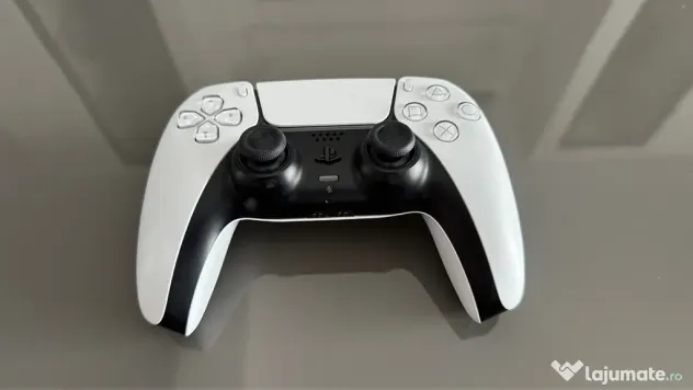 PS5 Slim 1TB Disc + Controller + 2 Jocuri | Stare Perfectă