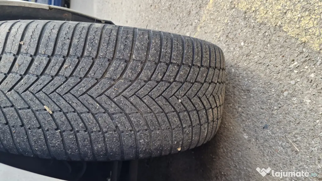 Anvelope Allseason Bridgestone 235/45R17 97Y XL