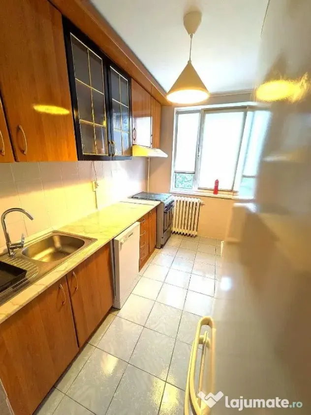 Apartament 4 camere -Zona Berceni - Decomandat - Bucuresti (Bucuresti-Ilfov)