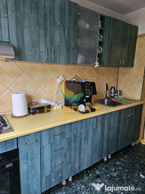 Apartament 4 camere de vanzare Titan, Centrala, Metrou - Bucuresti (Bucuresti-Ilfov)