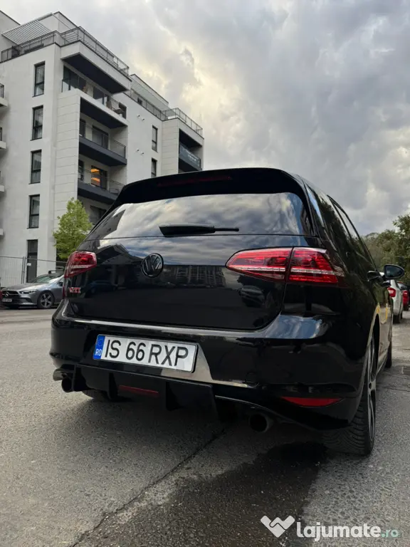 Volkswagen Golf 7 GTI Performance