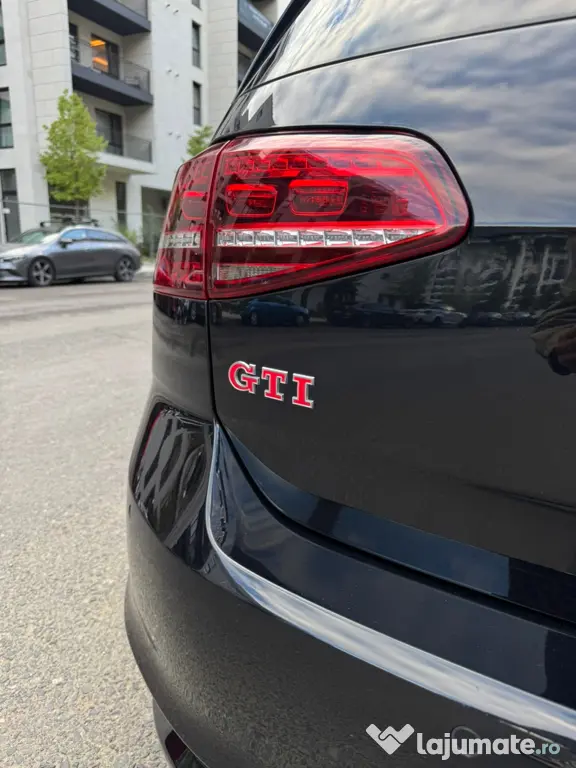 Volkswagen Golf 7 GTI Performance