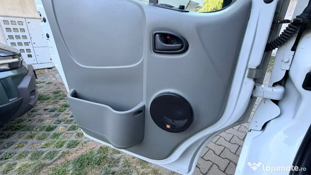 Opel Vivaro 2011 115cp