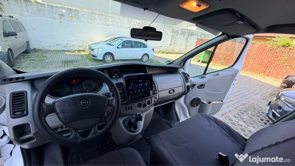 Opel Vivaro 2011 115cp