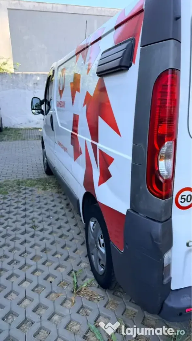 Opel Vivaro 2011 115cp