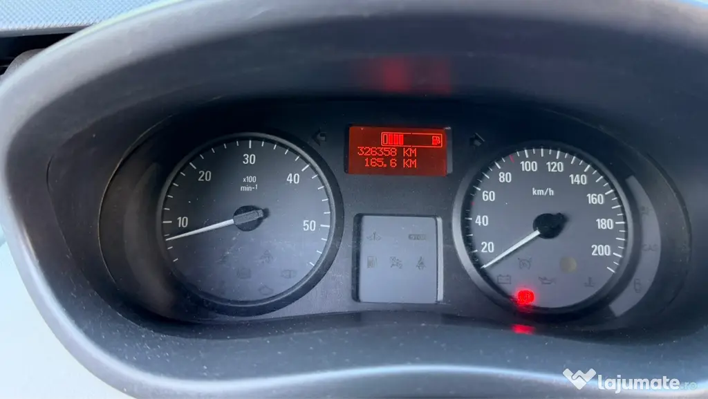 Opel Vivaro 2011 115cp
