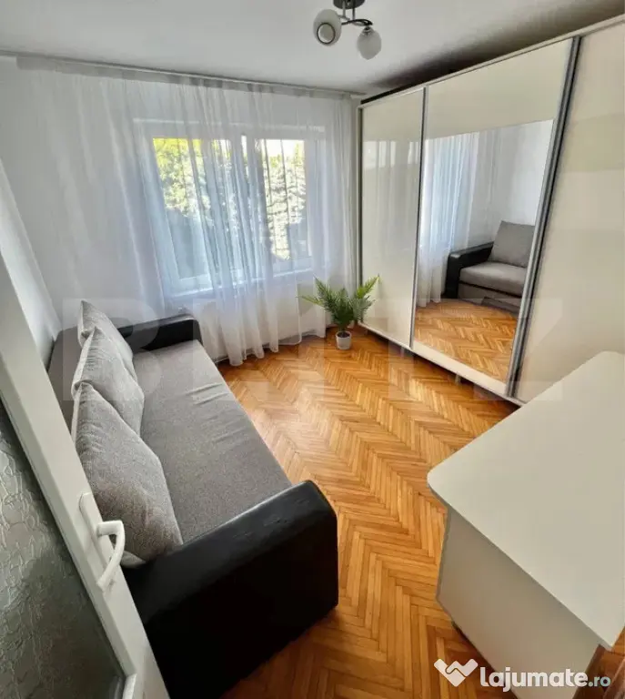 Apartament de inchiriat - 4 camere - Zona Umf - Targu Mures (Mures)