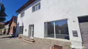 Spatiu comercial 110mp vitrine stradale de inchiriat 