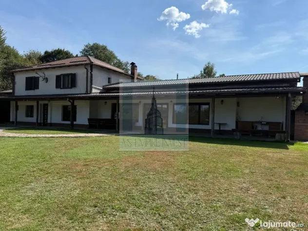 Complex Turistic activ, 2 lacuri ,teren 16800 mp -zona Valea Dobârlău - Valea Dobarlaului (Covasna)