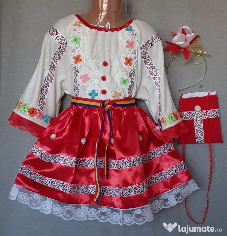 Costum popular pentru copii 4-5-6-7 ani